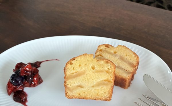 りんごのパウンドケーキ