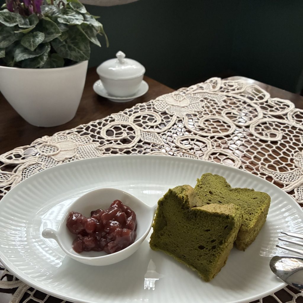 抹茶ケーキ